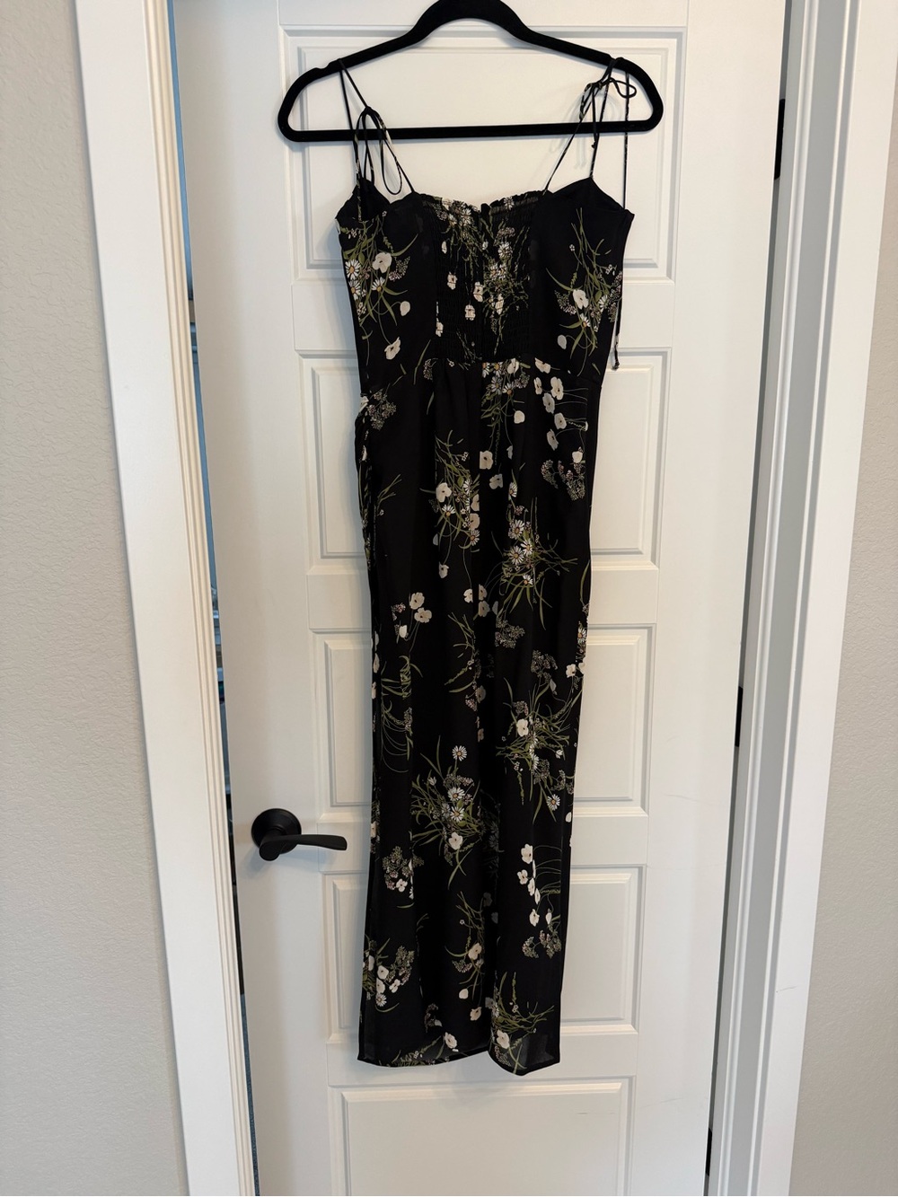 LIKE NEW! Reformation Kourtney Midi Dress with Side Slit - Black Floral - Picture 8 of 10